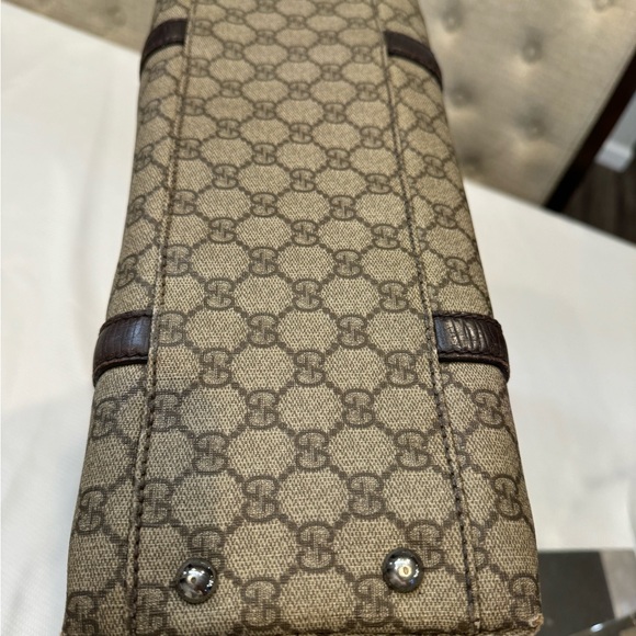 Authentic Gucci Shoulder bag - Picture 7 of 16